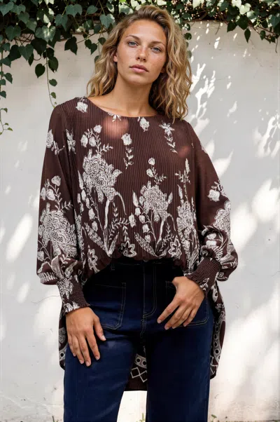 Salty Crush Gelina Top - Crew Neck Pleated High Low Pull Over With Balloon Sleeves In Brown