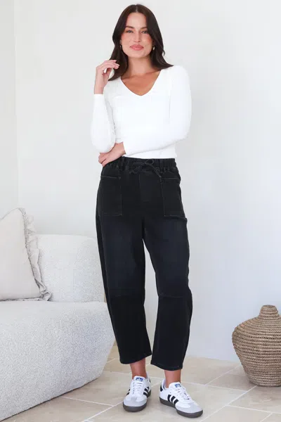 Salty Crush Lowen Barrel Jeans - Elasticated Waist Patch Pocket & Knee Detail Jeans In Black