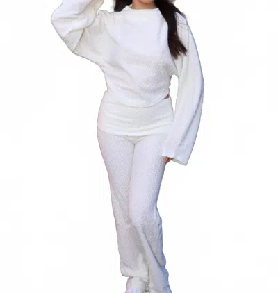 Salty Wyoni Foldover Pants In Cream In White