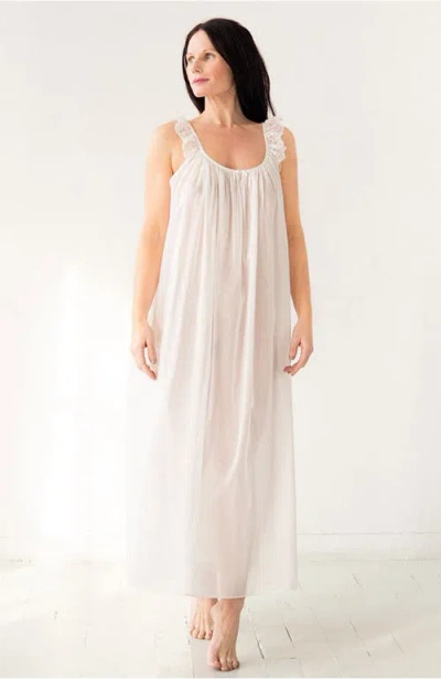 Salua Betty Long Gown In White