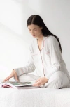 Salua Classic Luxury Pajamas In White