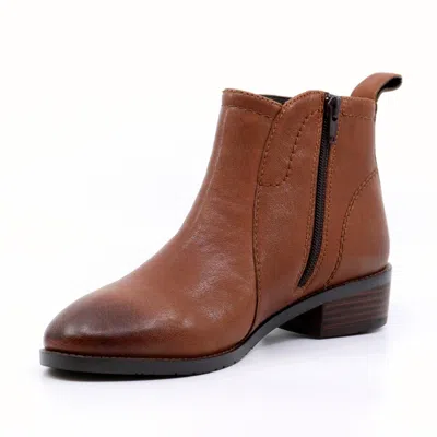 Salvia Women's Nico Ankle Boot In Cuoio In Burgundy