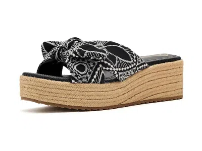 Sam & Libby Chelsea In Black