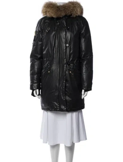 Pre-owned Sam Down Jacket In Green