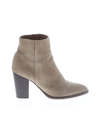 Pre-owned Sam Edelman Ankle Boots In Ivory