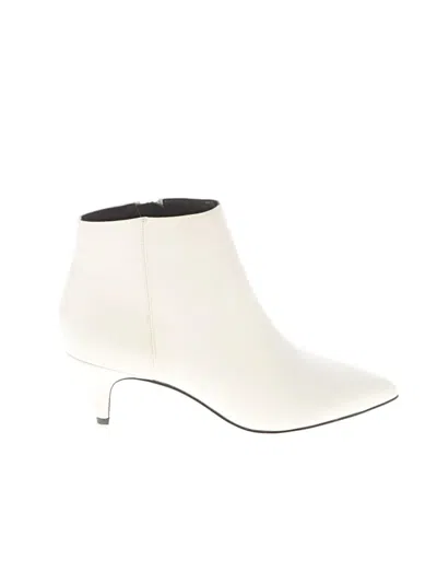 Pre-owned Sam Edelman Ankle Boots In White