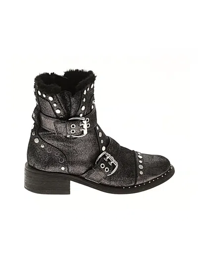 Pre-owned Sam Edelman Boots In Black