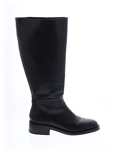 Pre-owned Sam Edelman Boots In Black