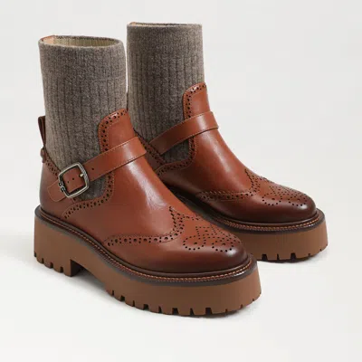 Sam Edelman Elly Lug Sole Wingtip Ankle Boot Rich Cognac Leather In Brown