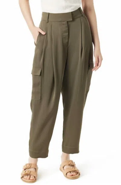 Sam Edelman Laila Pleated Tapered Cargo Pants In Olive Green In Gray