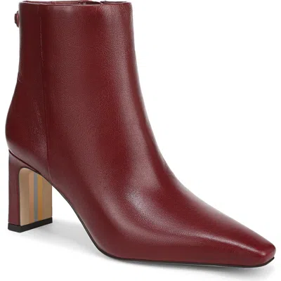 Sam Edelman Saige Bootie In Burgundy