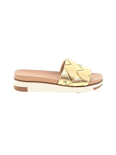 Pre-owned Sam Edelman Sandals In Yellow