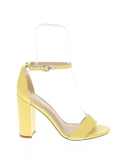 Pre-owned Sam Edelman Sandals In Yellow