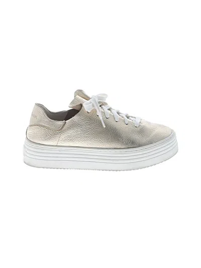 Pre-owned Sam Edelman Sneakers In Gold