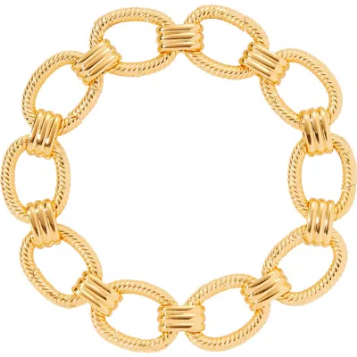 Samantha Siu - New York Samantha Siu In Gold