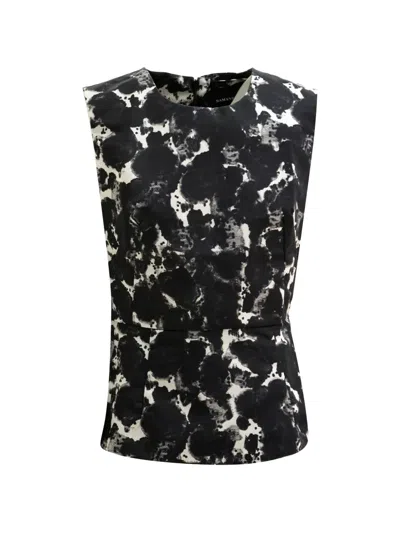 Samantha Sung Crew-neck Sleeveless Top In Black