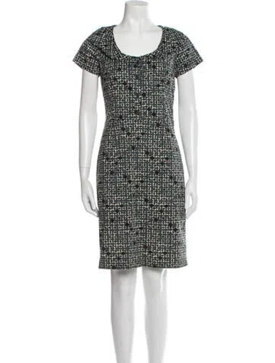 Pre-owned Samantha Sung Printed Knee-length Dress In Green