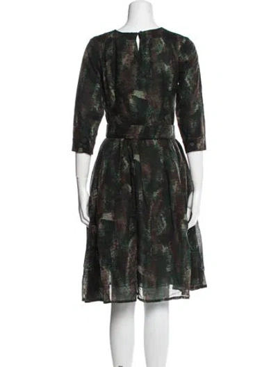 Pre-owned Samantha Sung Printed Knee-length Dress In Green