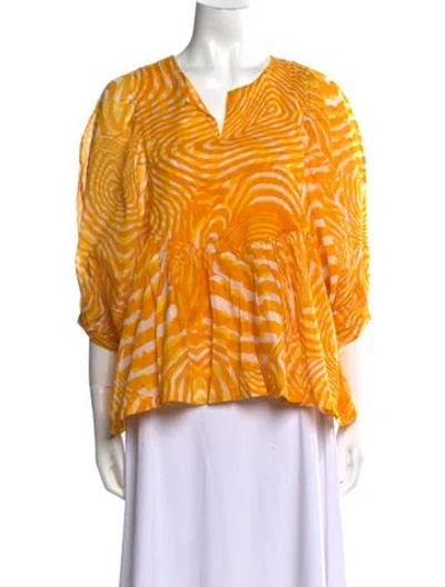 Pre-owned Samantha Sung Printed V-neck Blouse In Yellow