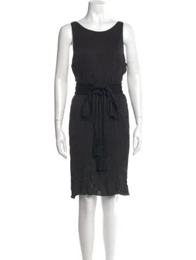 Pre-owned Samsoe & Samsoe Silk Knee-length Dress In Black