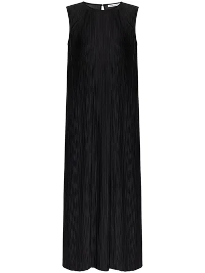 Samsoe & Samsoe Samsoe Samsoe Pleated Maxi Dress In Black