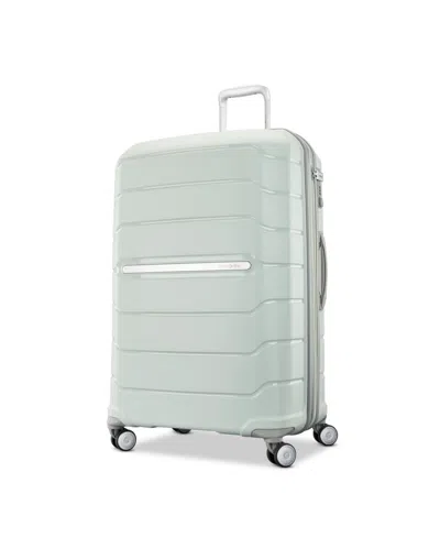 Samsonite Freeform 29.5" Check-in Expandable Hardside Spinner In Soothing Sage