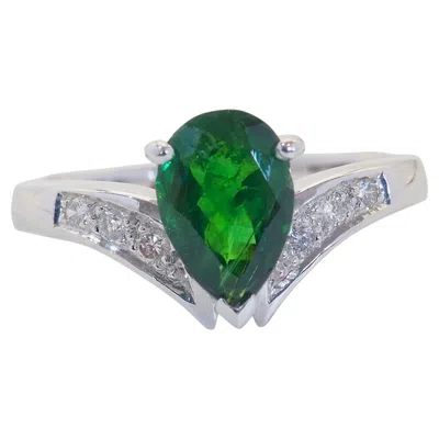 Pre-owned Samui Lapidary 18k White Gold 1.44ct Pear Deep Green Tsavorite & 0.12ct Diamond V Shank Ring