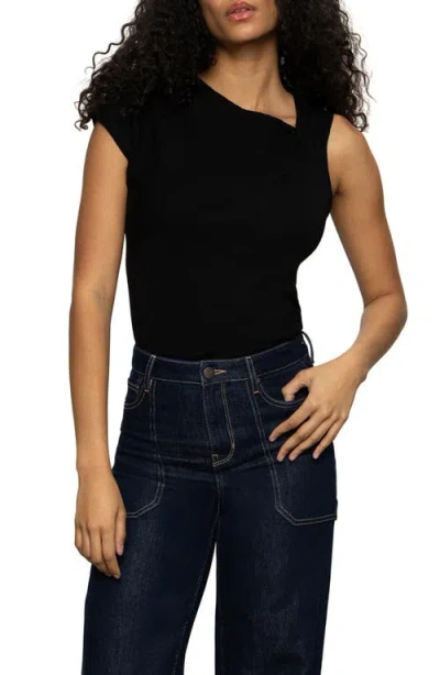 Sanctuary Asymmetric Twist Top In Black