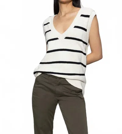 Sanctuary Boyfriend Sweater Vest In Chalk/black In White