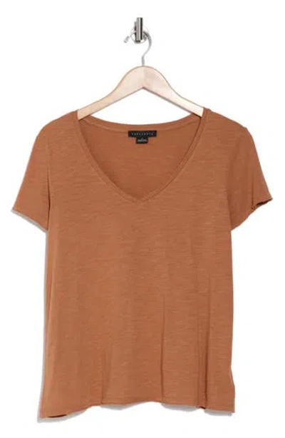 Sanctuary Carefree Organic Cotton Blend V-neck T-shirt In Mocha Mousse