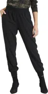 Sanctuary Day Trip Jogger In Black In Black