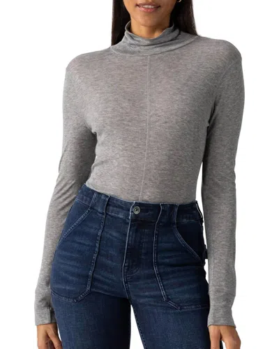 Sanctuary Exposed Seams Mock Neck Tee In Heather Charcoal In Gray