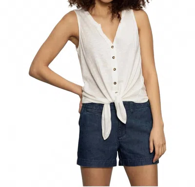 Sanctuary Notched Button Front Tee In White In Neutral