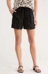 Sanctuary Pull-on Shorts In Washed Bla