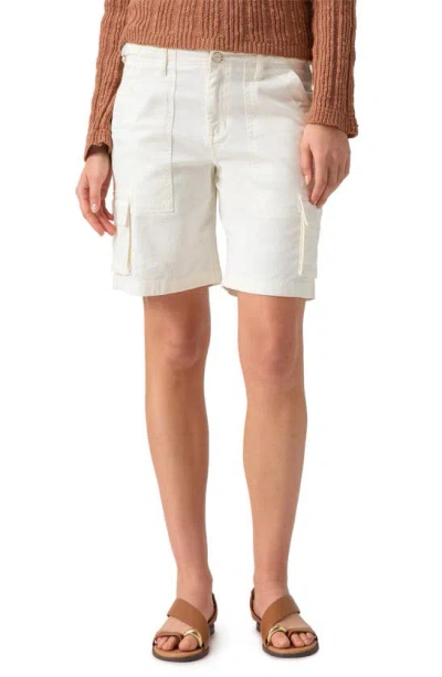 Sanctuary Reissue Stretch Cotton Utility Shorts In Powdered Snow
