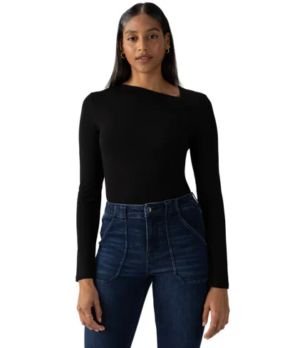 Sanctuary Women's Asymmetrical-neck Long-sleeve Top In Black
