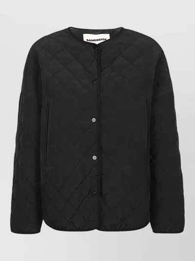 Sandbeige Quilted Short Jacket Mandarin Collar In Black