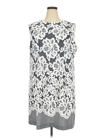 Pre-owned Sandra Darren Casual Dress In Gray