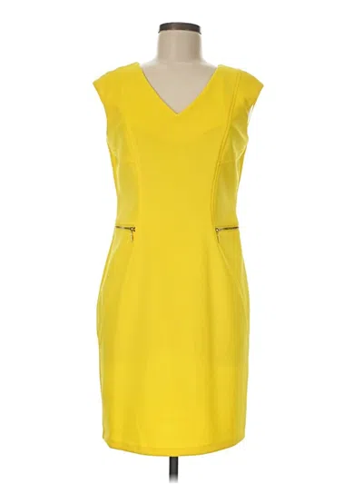 Pre-owned Sandra Darren Casual Dress In Yellow