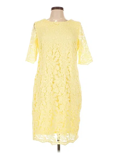 Pre-owned Sandra Darren Cocktail Dress In Yellow
