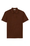 Sandro Beach Linen Polo In Bruns