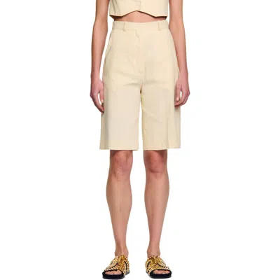 Sandro Cangio Bermuda Shorts In Ecru