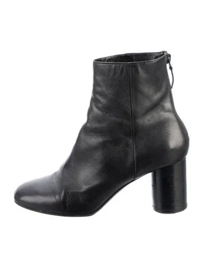 Pre-owned Sandro Leather Boots In Black