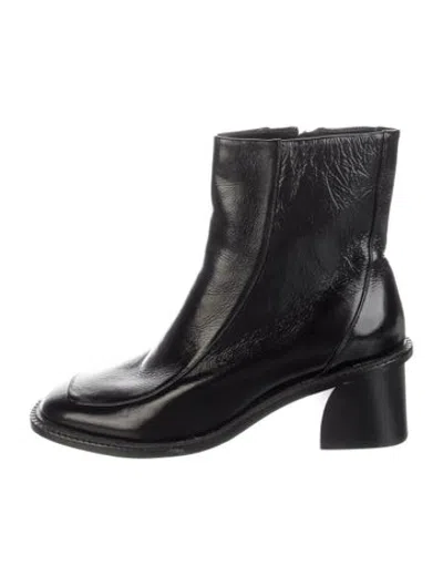 Pre-owned Sandro Leather Boots In Black