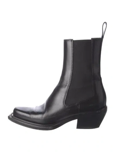 Pre-owned Sandro Leather Chelsea Boots In Black