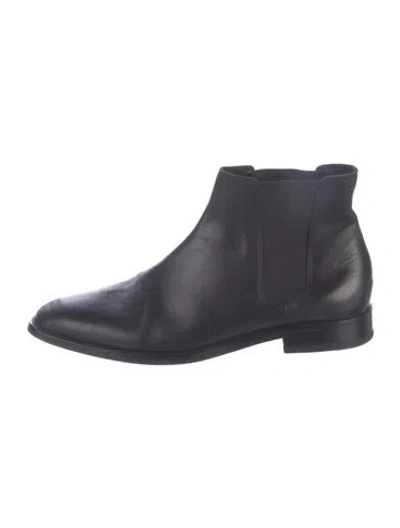 Pre-owned Sandro Leather Chelsea Boots In Black