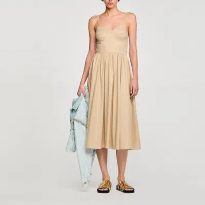 Sandro Robe Corset In Sand