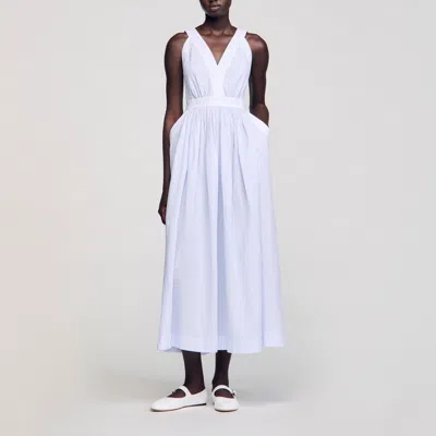 Sandro Robe Longue À Rayures In White