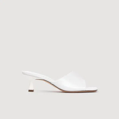 Sandro Mules À Talon En Cuir Lisse In White