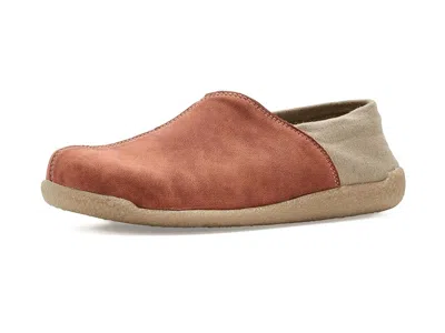 Sanita Horne In Brown